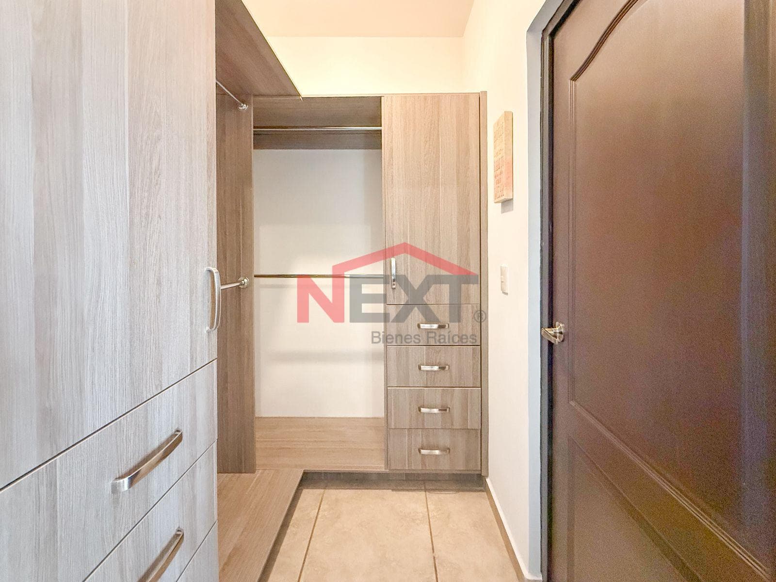 HOUSE FOR RENT IN THE ALTA FIRENZE RESIDENTIAL AREA
