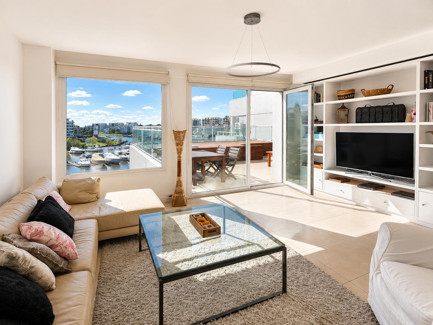 3-Bedroom Apartment for Sale with Private Terrace and Jacuzzi, Bay View, Loft Building, Nordelta