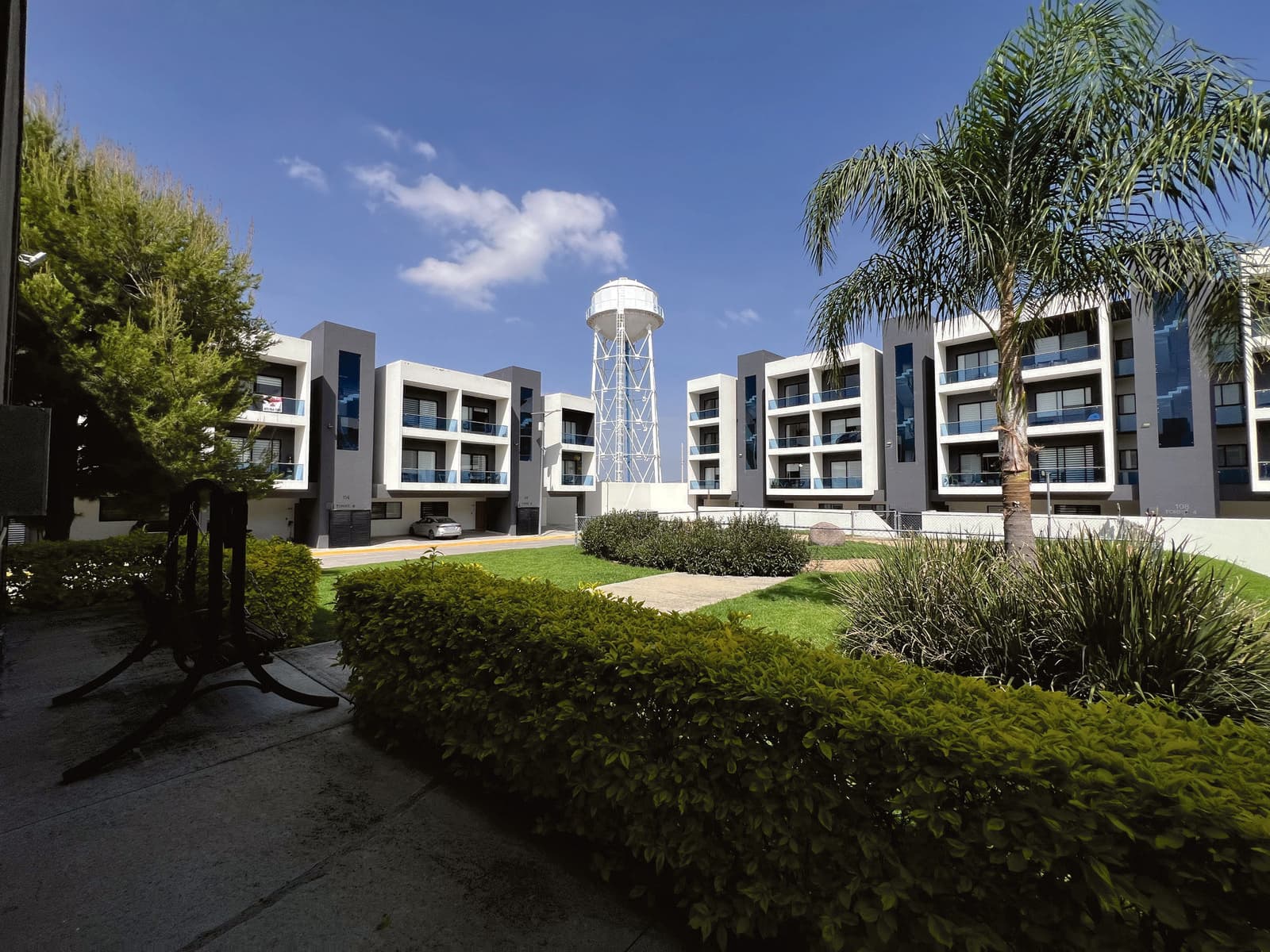 3-Bedroom, 2-Bathroom Apartment in Rubi Residencial with 2 Pools and a Gym