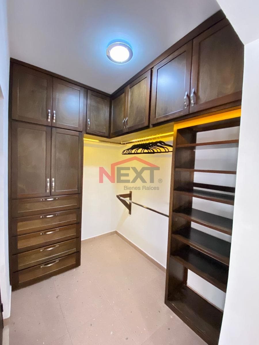 HOUSE FOR SALE IN CASTELLO RESIDENCIAL