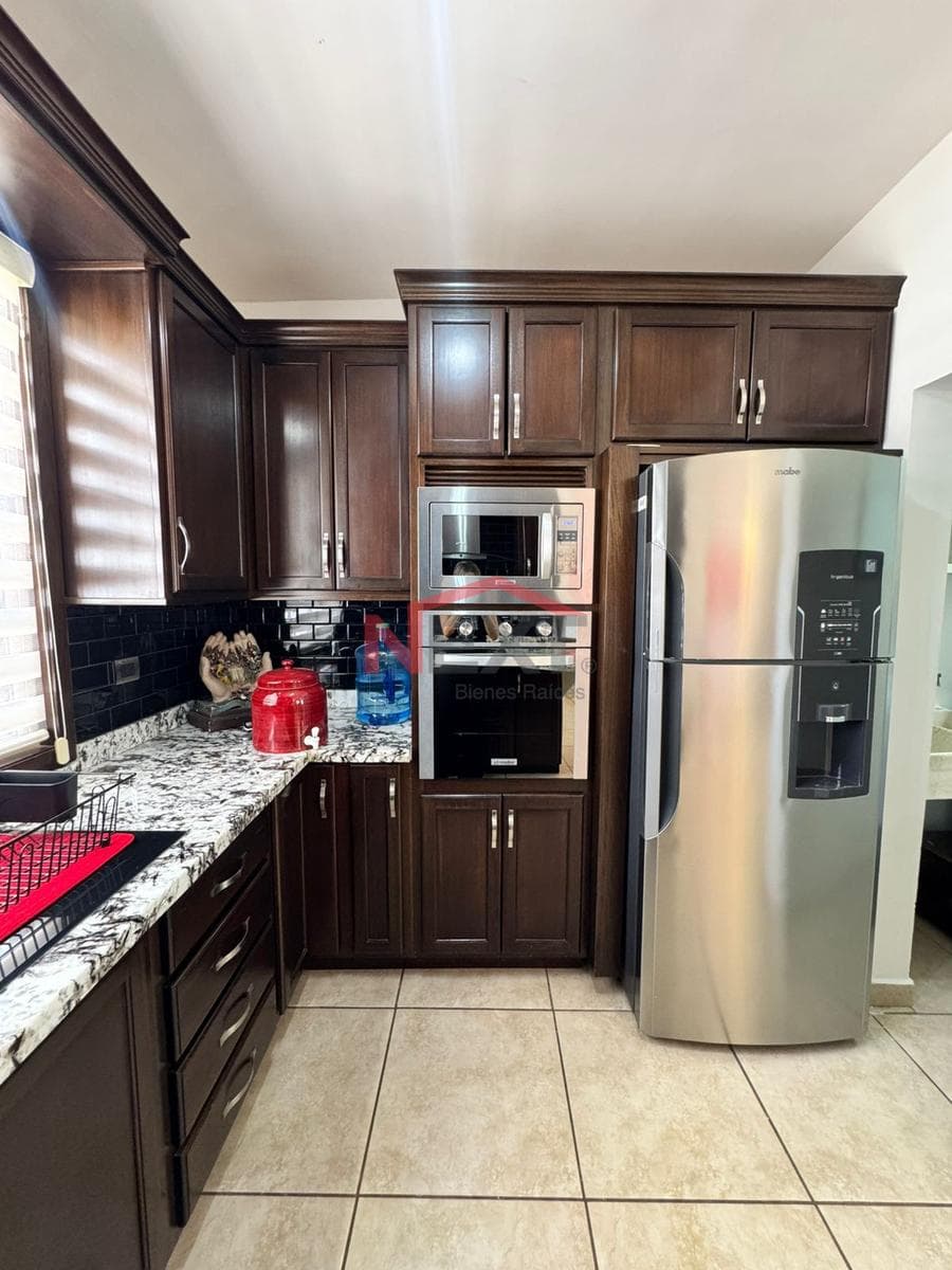 HOUSE FOR SALE IN CASTELLO RESIDENCIAL