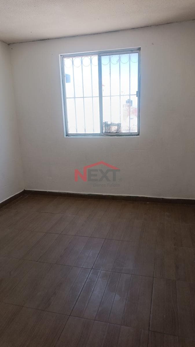HOUSE FOR SALE IN THE ESTRELLA EXPANSION