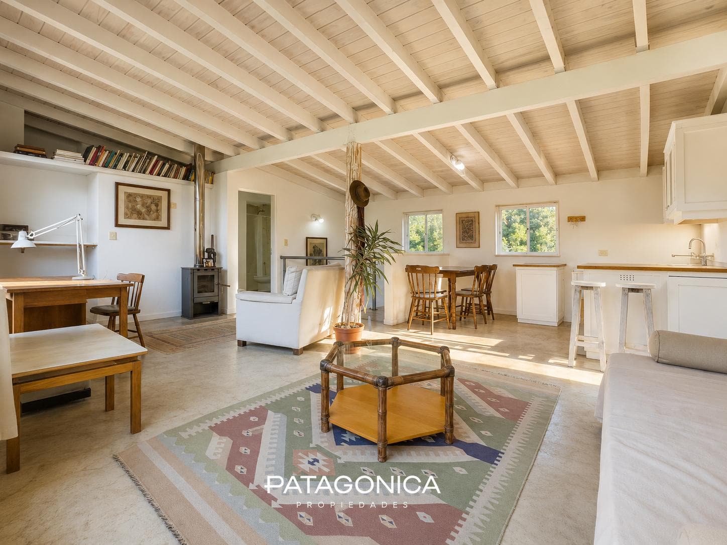 HOUSE FOR SALE WITH 2 SEPARATE UNITS: APARTMENT + LOFT, LAS BALSAS, VILLA LA ANGOSTURA