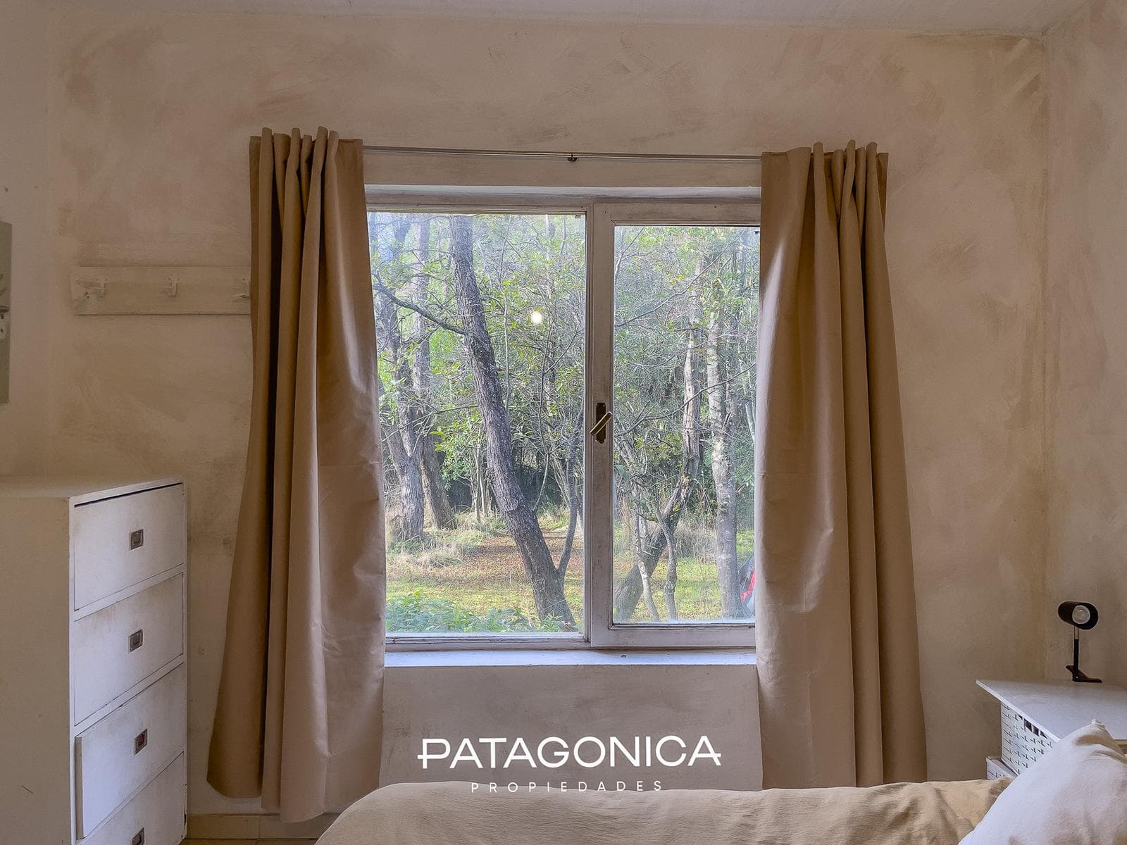 HOUSE FOR SALE WITH 2 SEPARATE UNITS: APARTMENT + LOFT, LAS BALSAS, VILLA LA ANGOSTURA