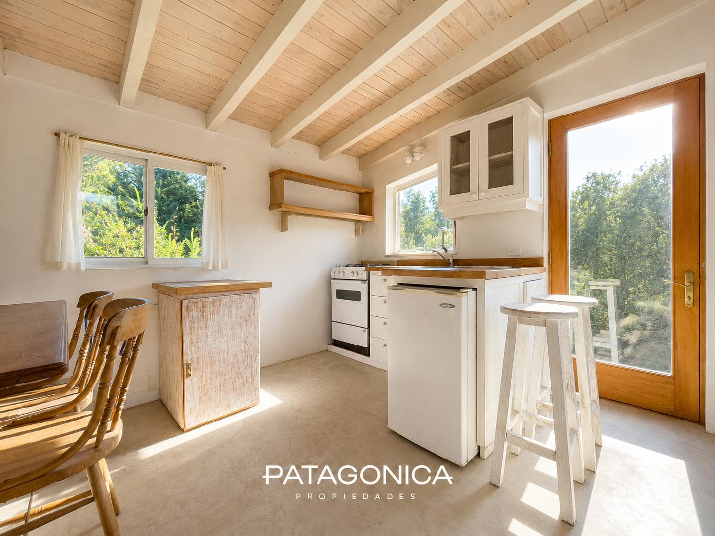 HOUSE FOR SALE WITH 2 SEPARATE UNITS: APARTMENT + LOFT, LAS BALSAS, VILLA LA ANGOSTURA