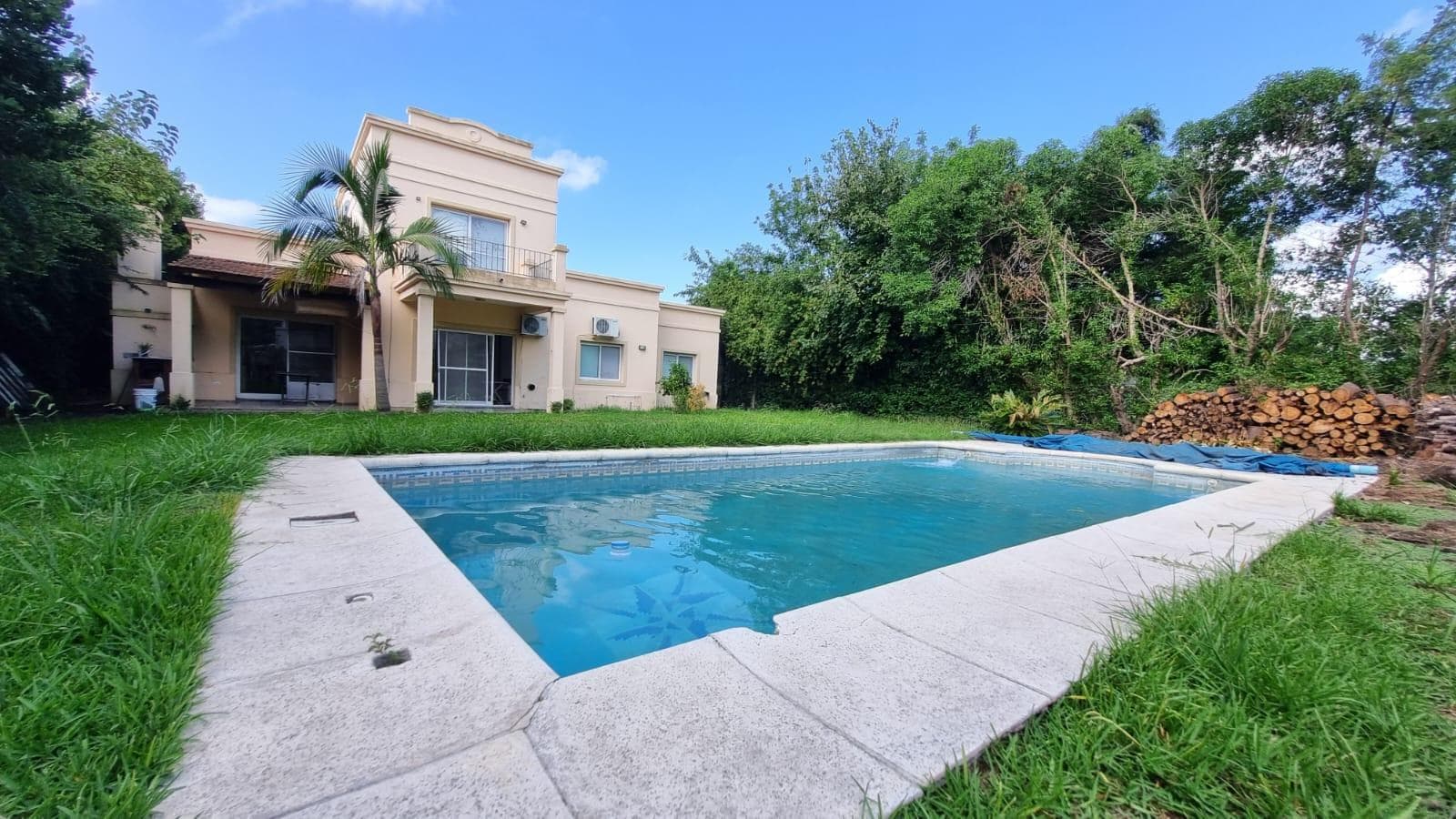 House in Ombues de Hudson