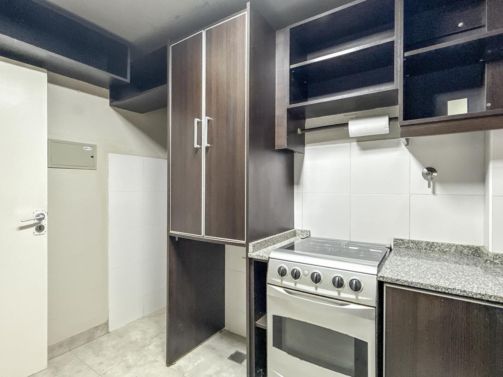 2-room apartment for sale with a covered parking space
