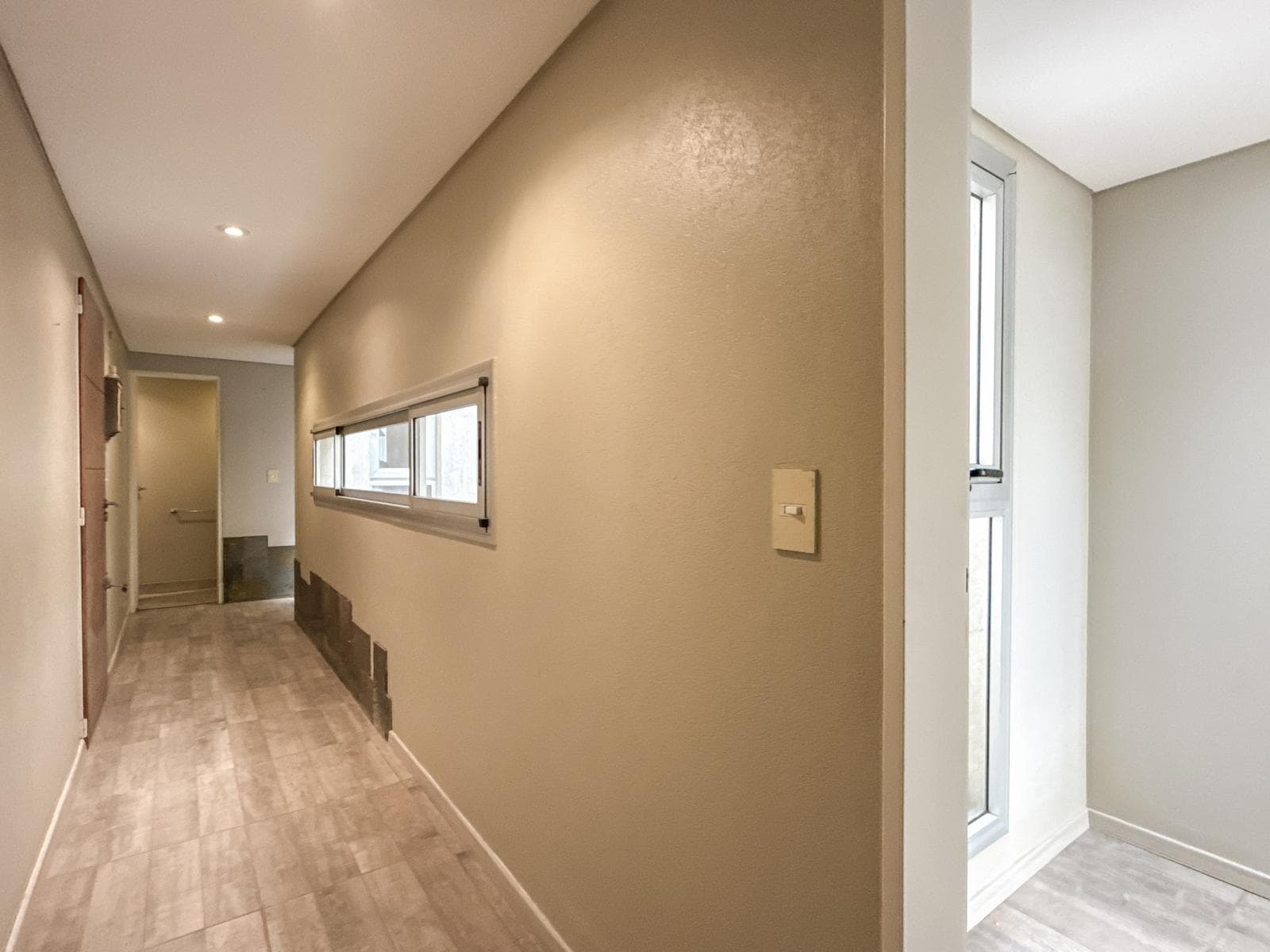 2-room apartment for sale with a covered parking space