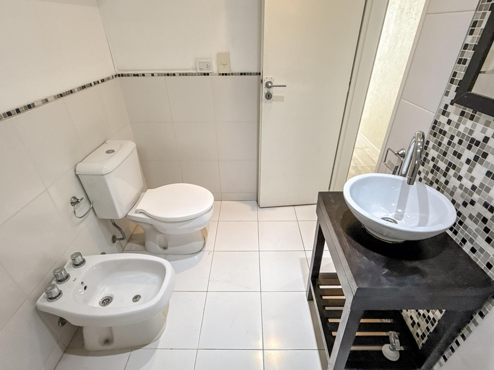 2-room apartment for sale with a covered parking space