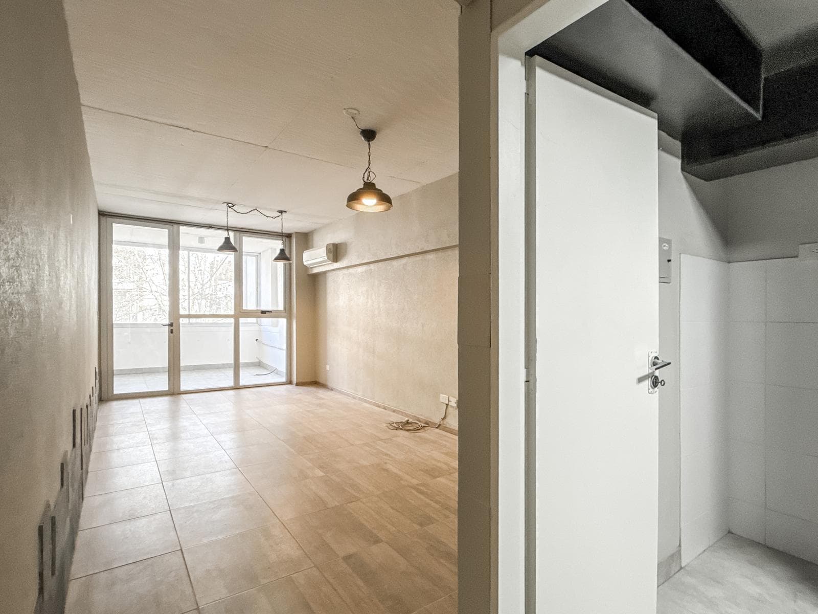 2-room apartment for sale with a covered parking space