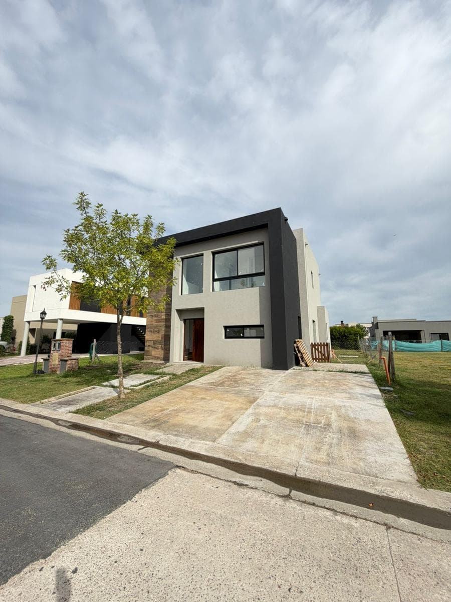 House for sale in Barrio Vila Marina 1, Villanueva del Tigre