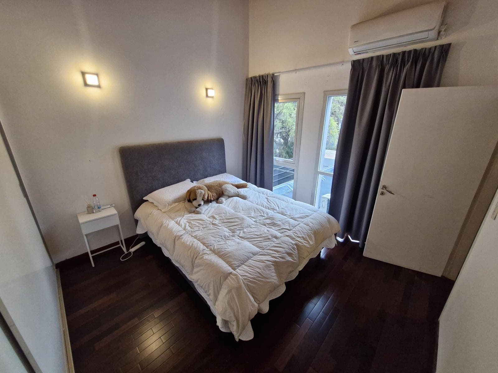 LOMAS DE LA CAROLINA - HOUSE FOR SALE - 391 M2 INDOOR AREA / 1,500 TERR
