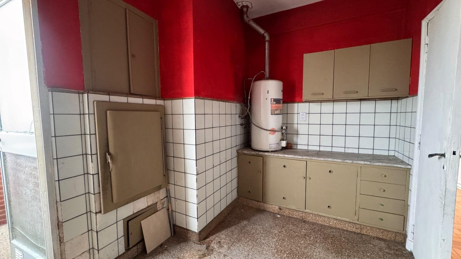 4-room apartment in Balvanera in need of renovation