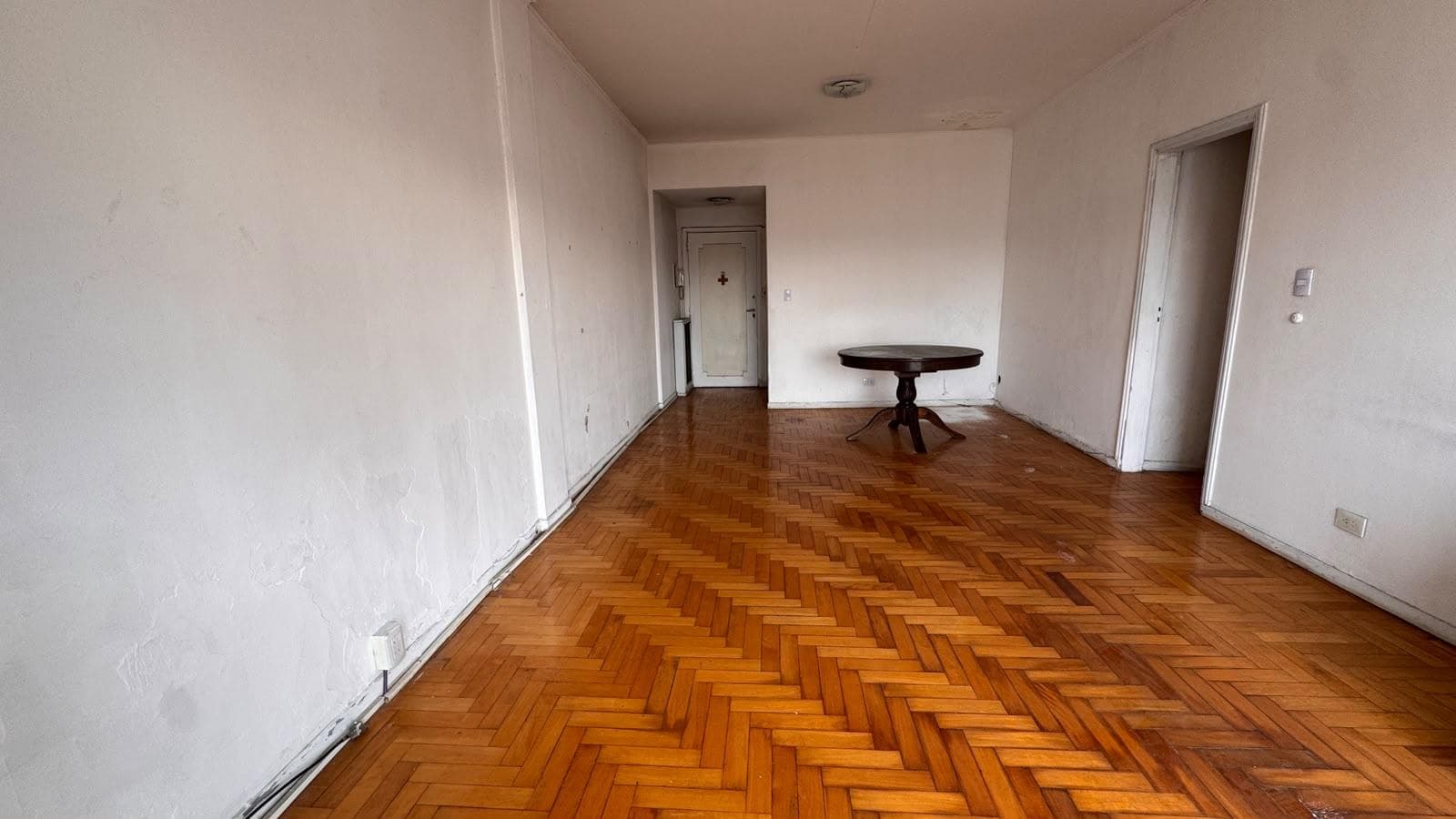 4-room apartment in Balvanera in need of renovation
