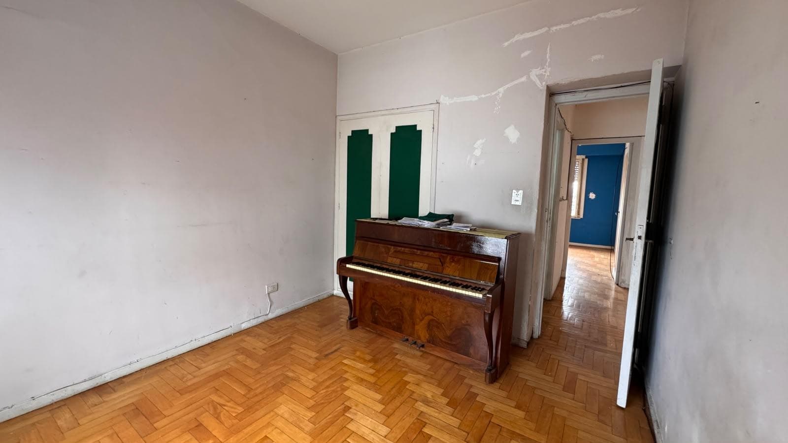 4-room apartment in Balvanera in need of renovation