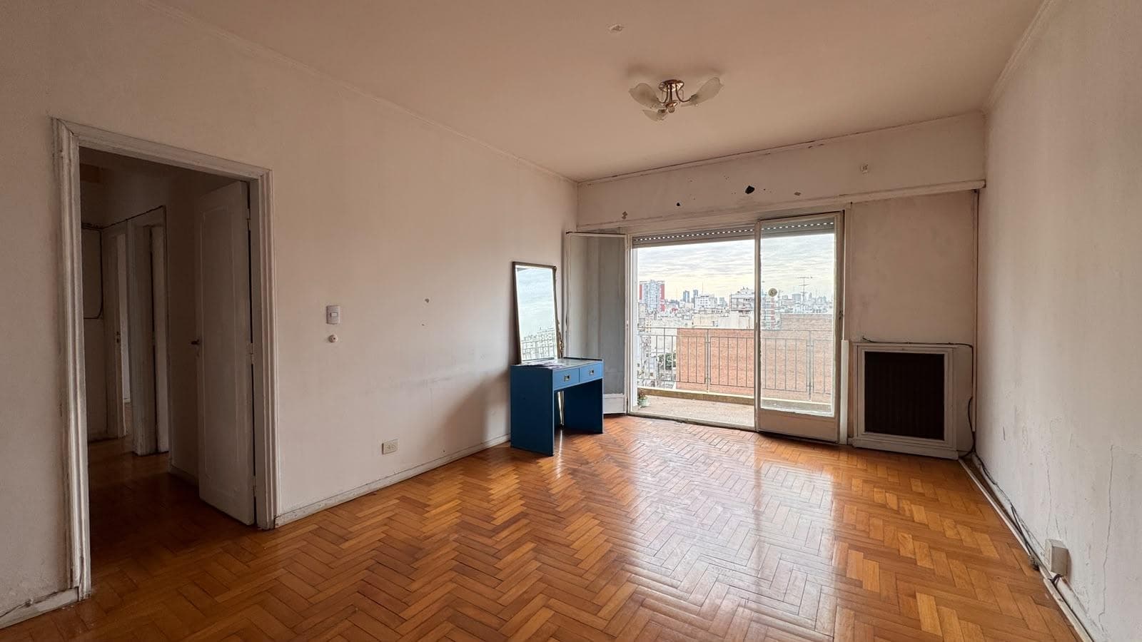 4-room apartment in Balvanera in need of renovation