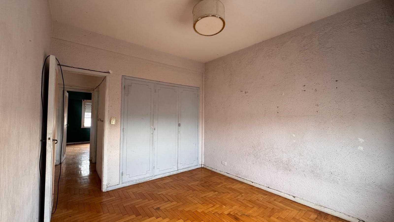 4-room apartment in Balvanera in need of renovation