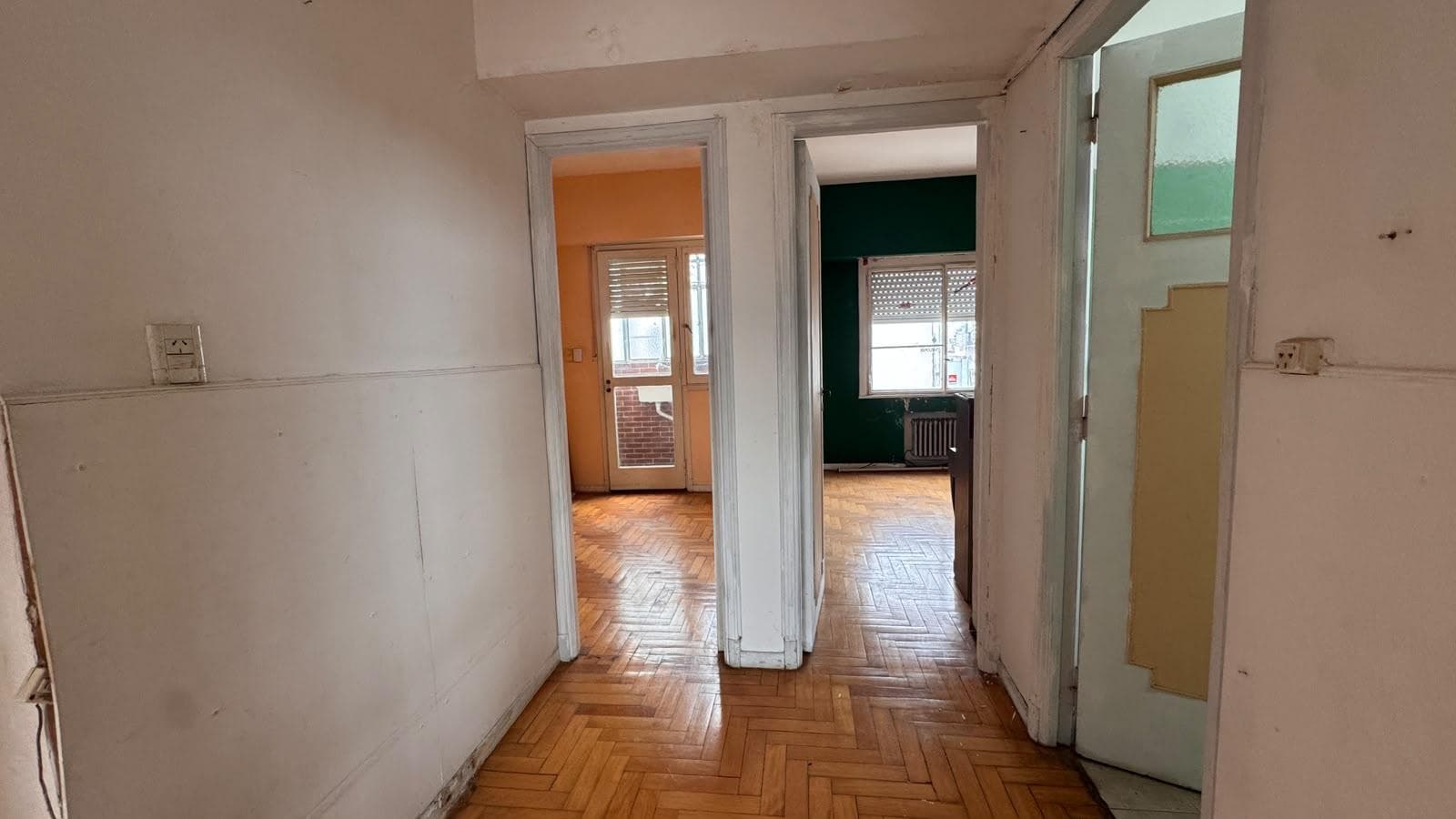4-room apartment in Balvanera in need of renovation