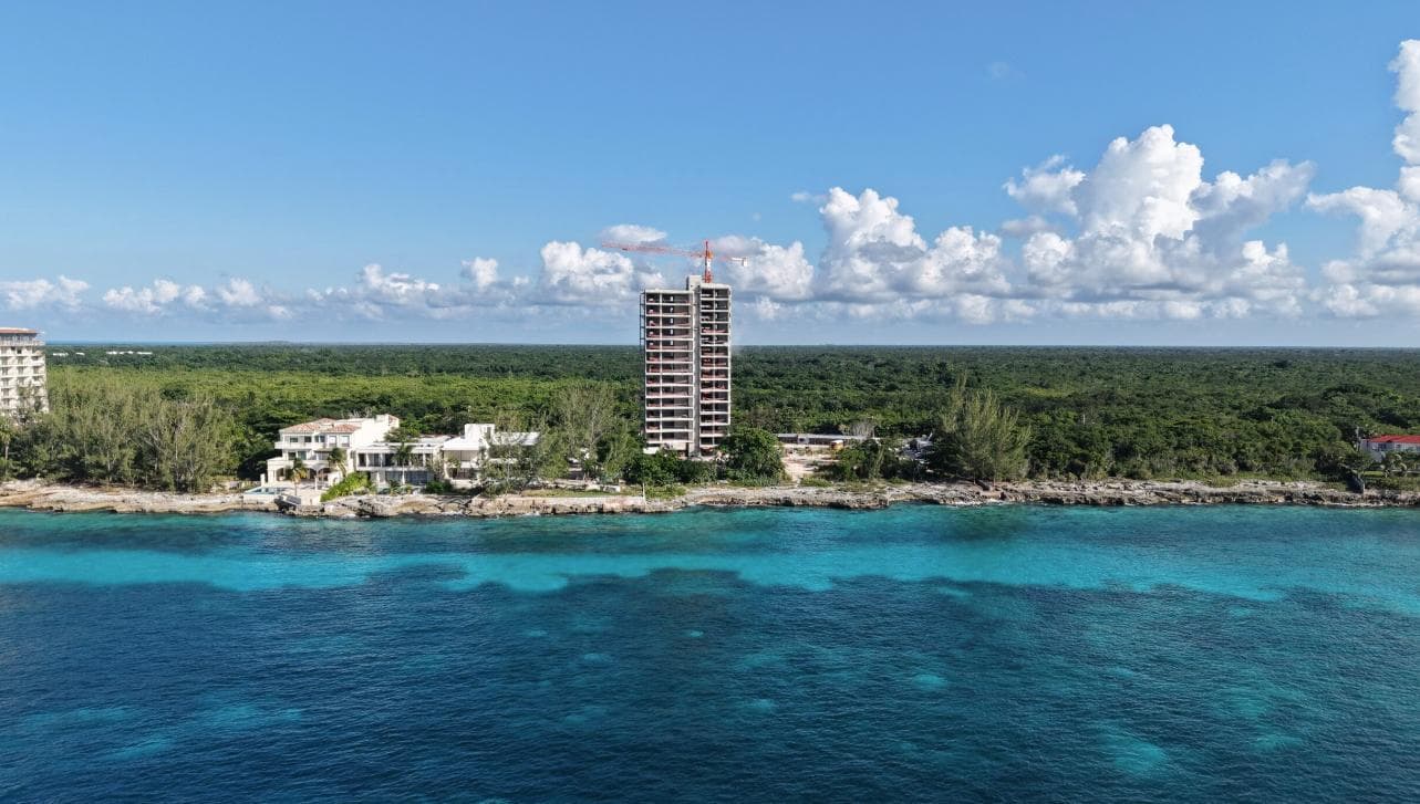 Beachfront Apartment in Cozumel