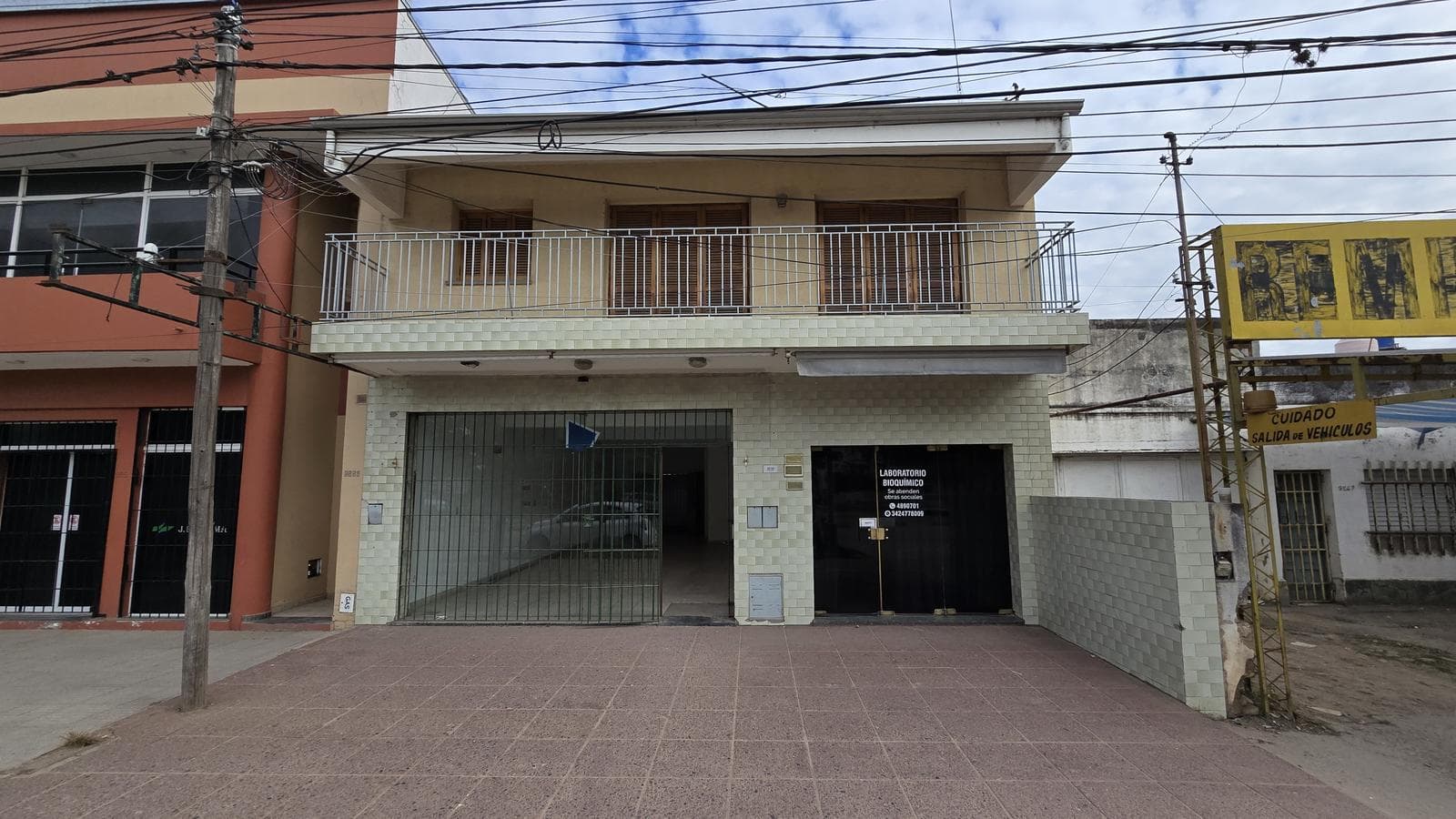 Local Comercial Sobre Avenida Blas Parera Apto Varios Destinos