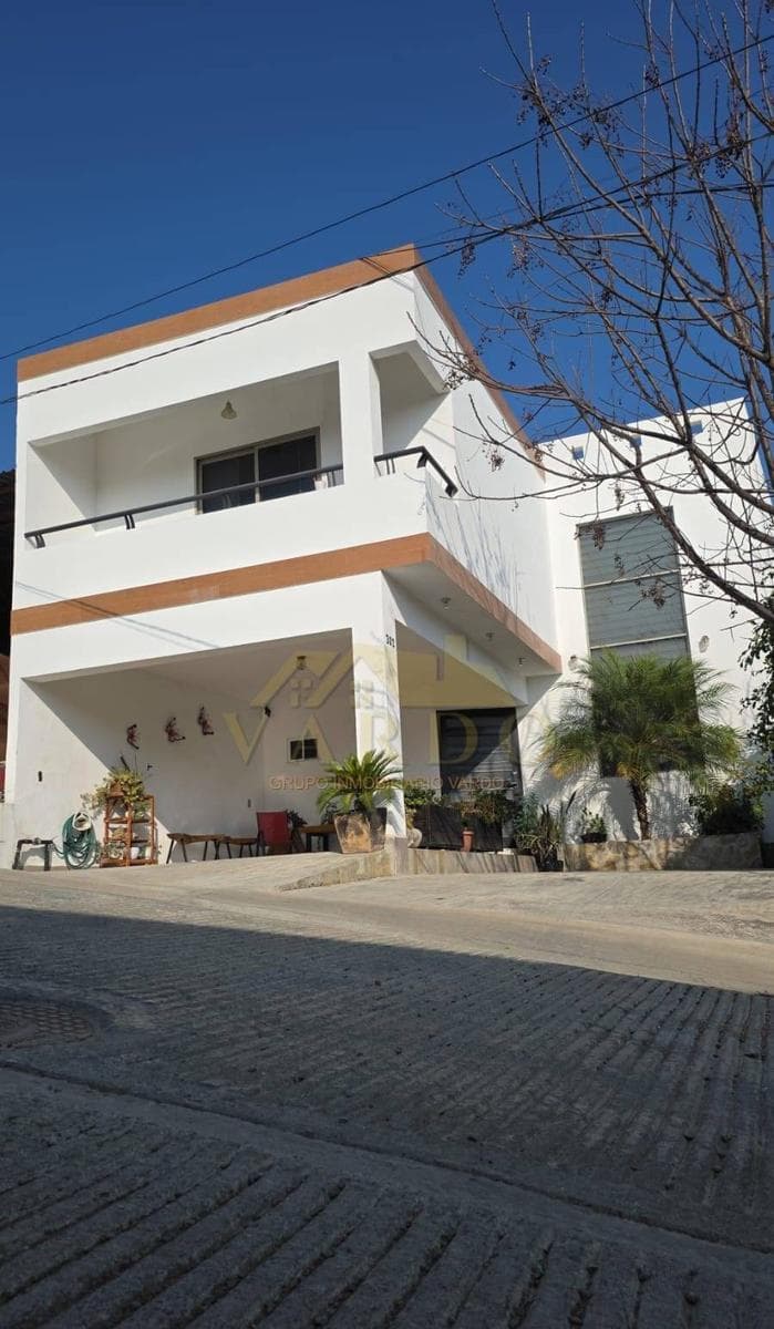 House for sale. San Jose Community. El Cercado