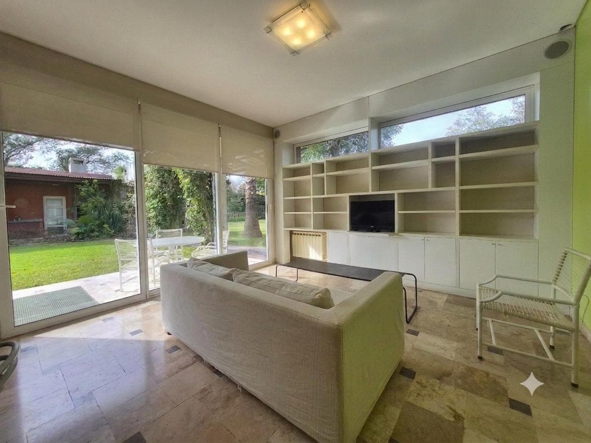 House for Sale in Abril Country Club on a Triple Lot
