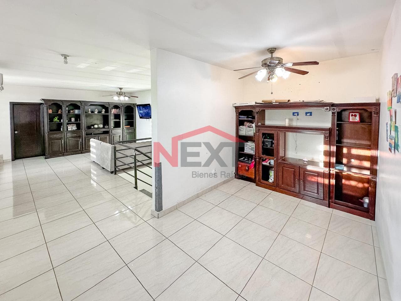 HOUSE FOR SALE IN THE NORTH IN CERRADA DE LA CAPILLA