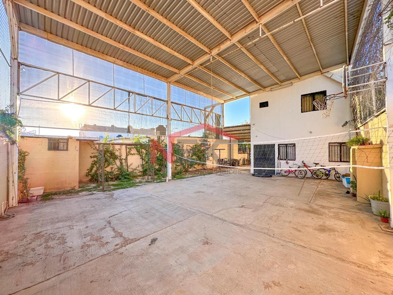 HOUSE FOR SALE IN THE NORTH IN CERRADA DE LA CAPILLA