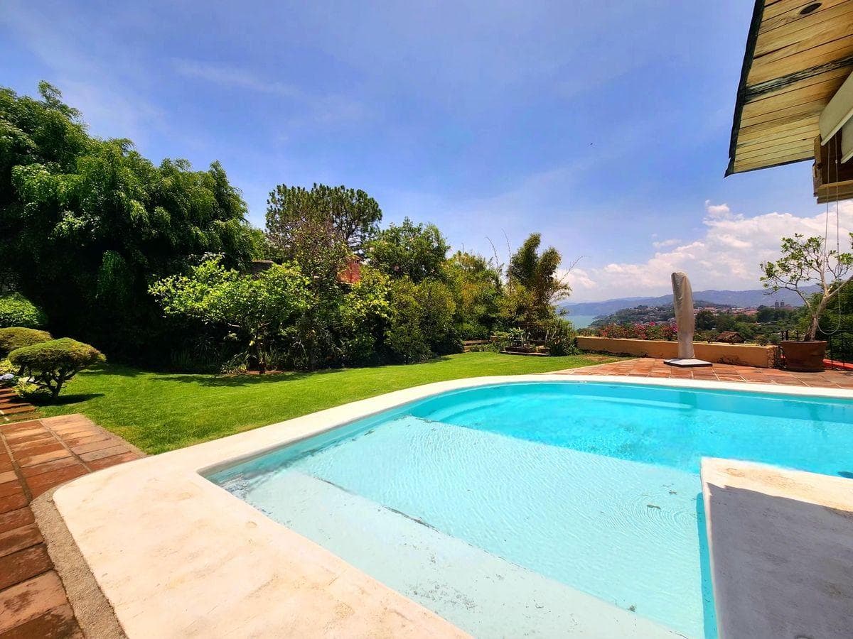HOUSE FOR RENT, COOPORITO, VALLE DE BRAVO