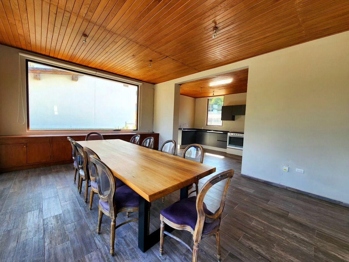 HOUSE FOR RENT, AVÁNDARO.