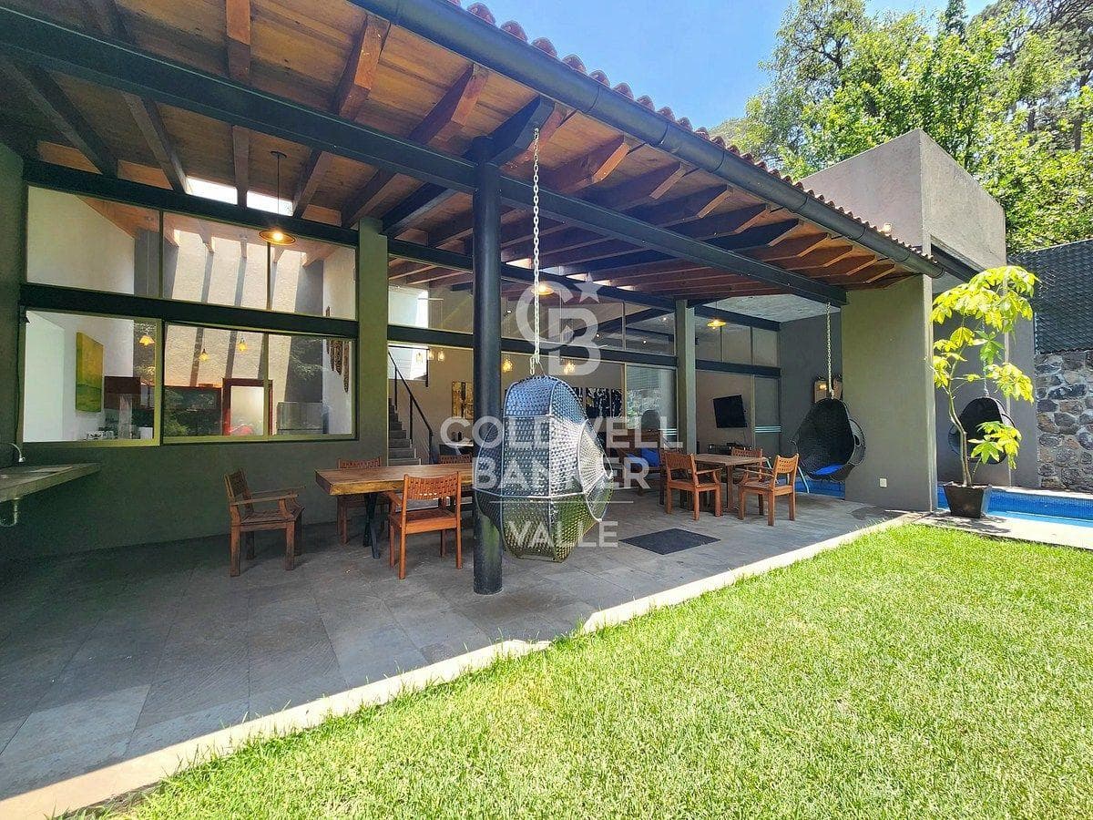 HOUSE FOR RENT IN AVÁNDARO