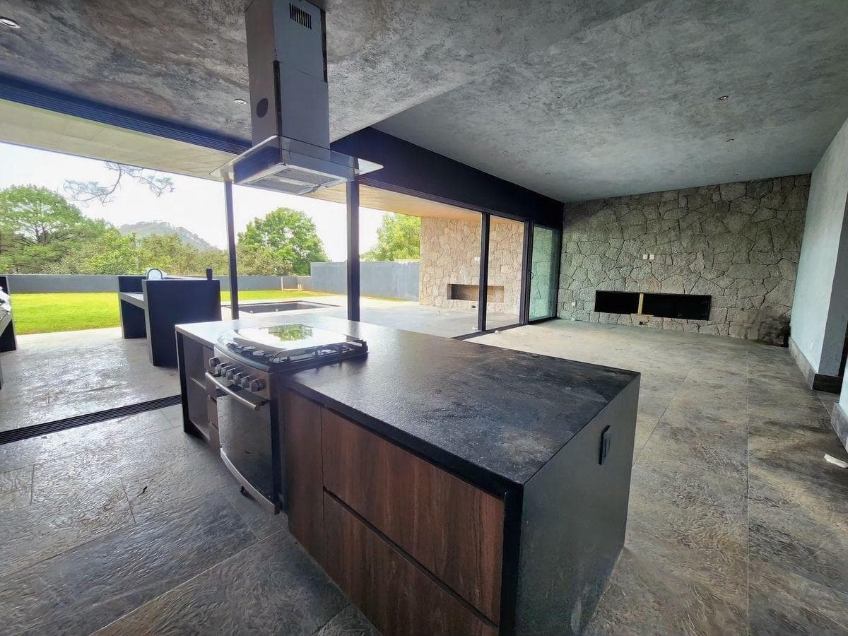 Lots for Sale in the Avándaro Condominium in Valle de Bravo