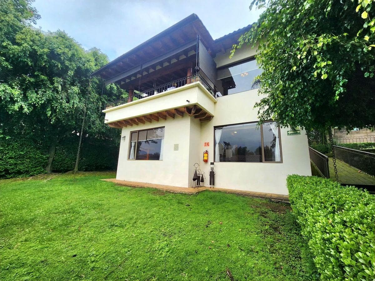 HOUSE FOR RENT NEAR THE AVÁNDARO GOLF CLUB