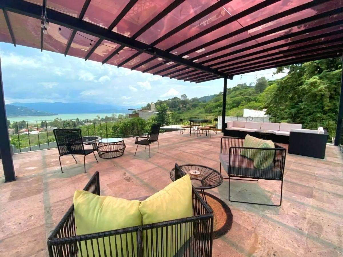 HOTEL FOR SALE, SAN GASPAR.
