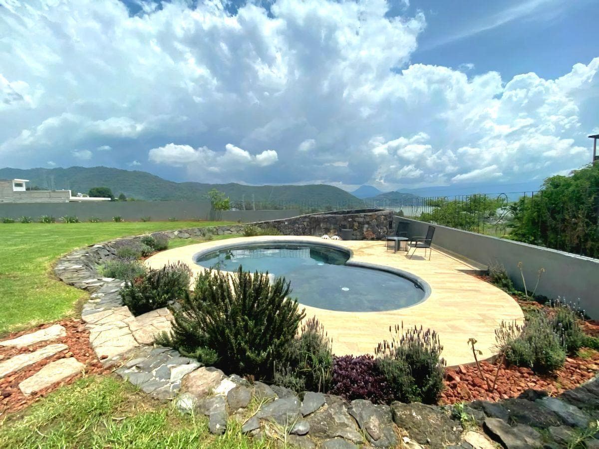 HOTEL FOR SALE, SAN GASPAR.