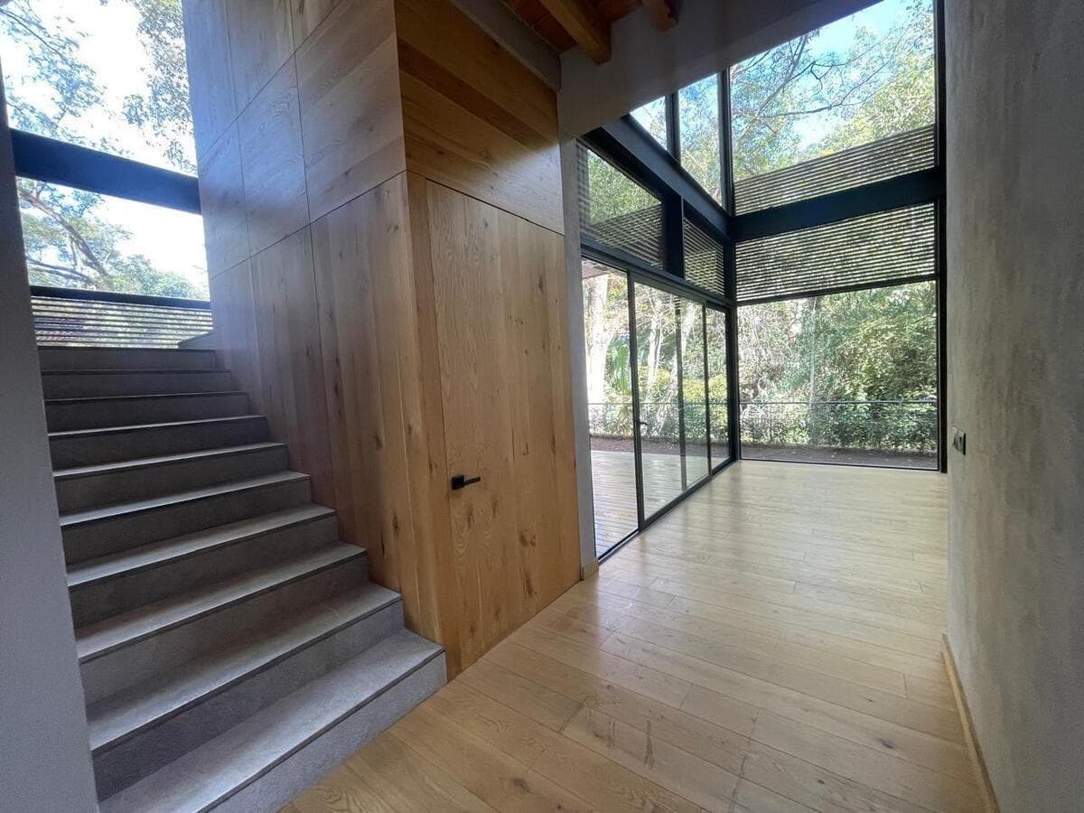 HOUSE FOR SALE IN VALLE DE BRAVO