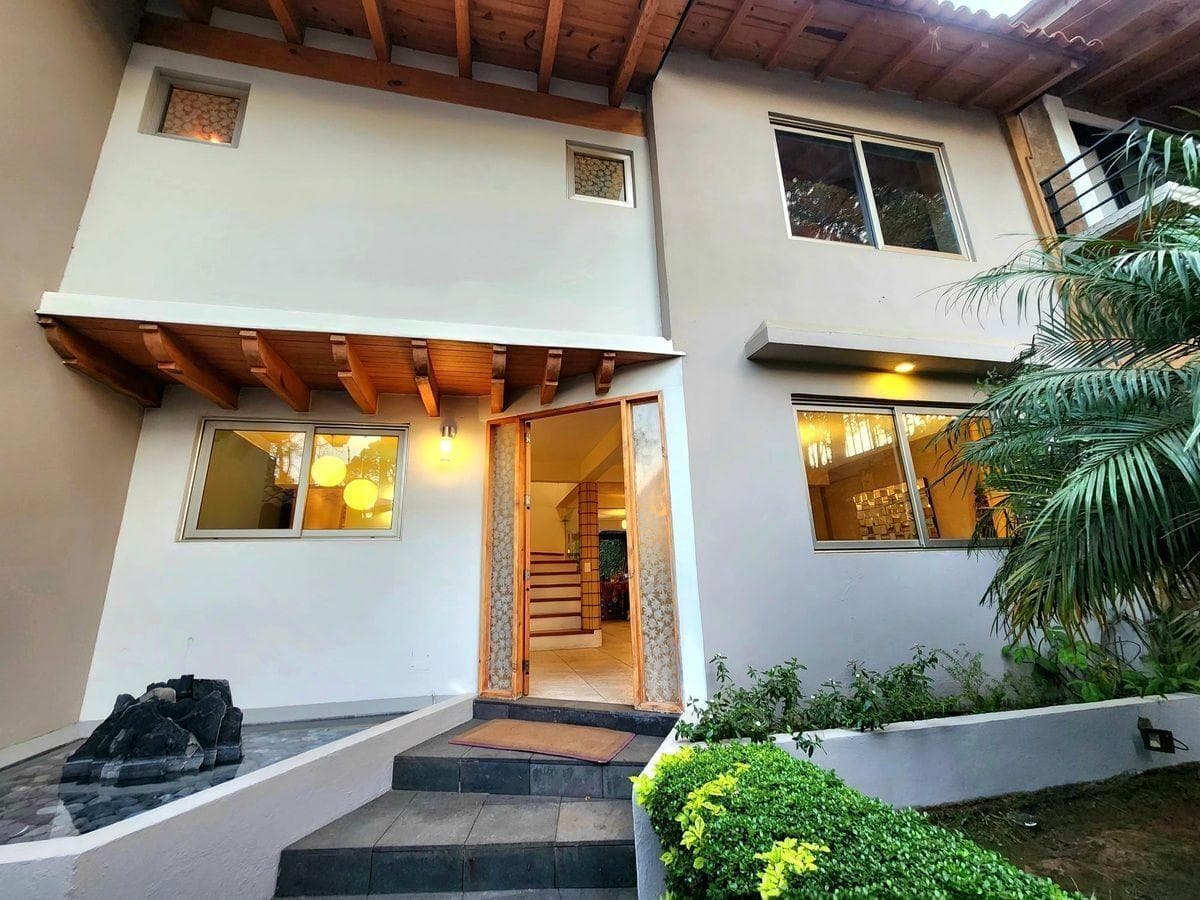 HOUSE FOR RENT IN AVANDARO