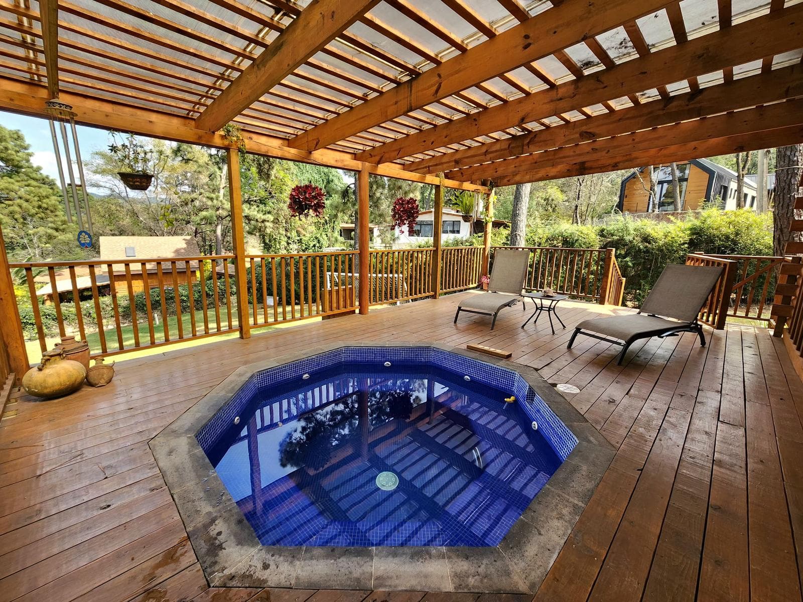 HOUSE FOR RENT, AVANDARO.