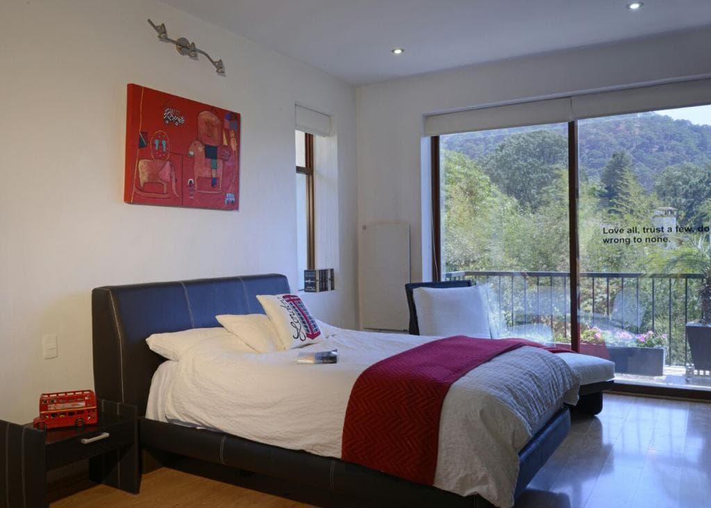 HOUSE FOR SALE, Valle de Bravo.