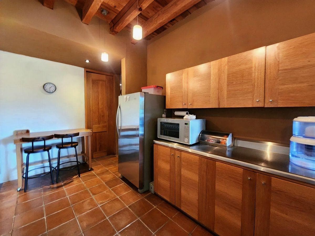 HOUSE FOR SALE, VALLE DE BRAVO