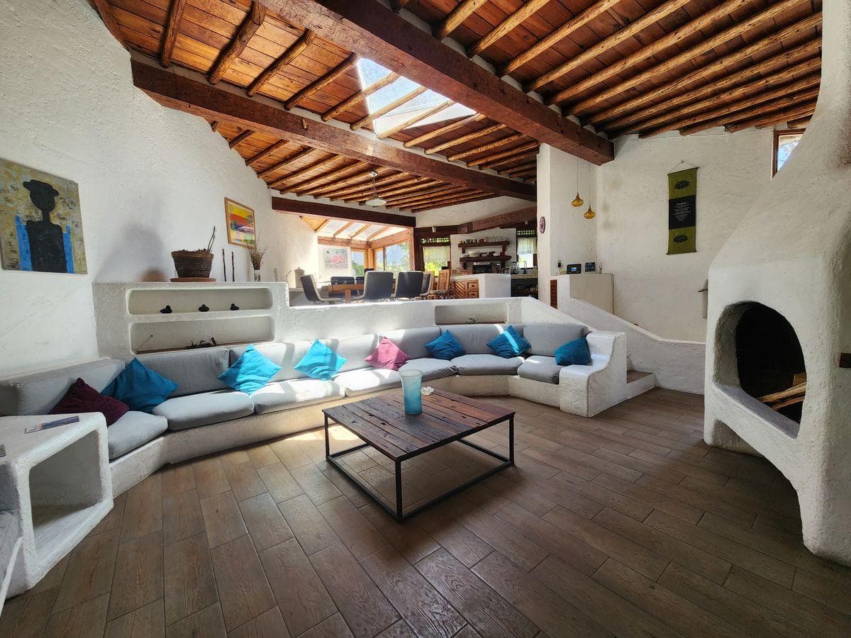 HOUSE FOR RENT IN VALLE DE BRAVO