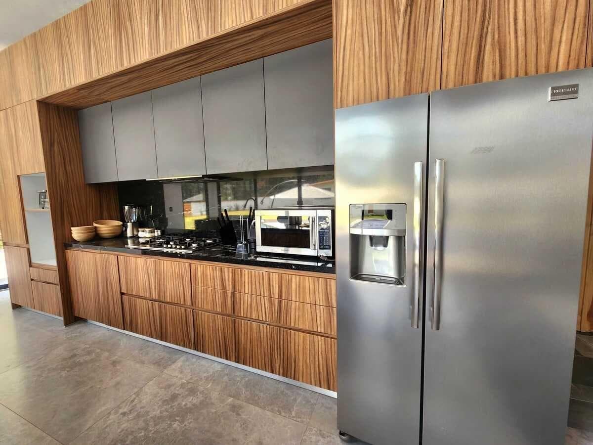 HOUSE FOR SALE IN AVÁNDARO, VALLE DE BRAVO