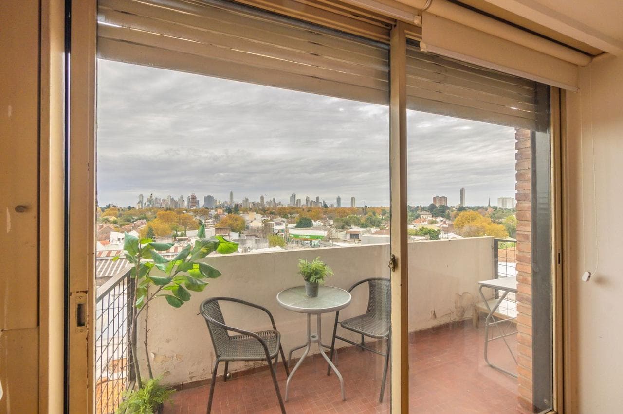 Apartment for sale with a front-facing balcony in Temperley