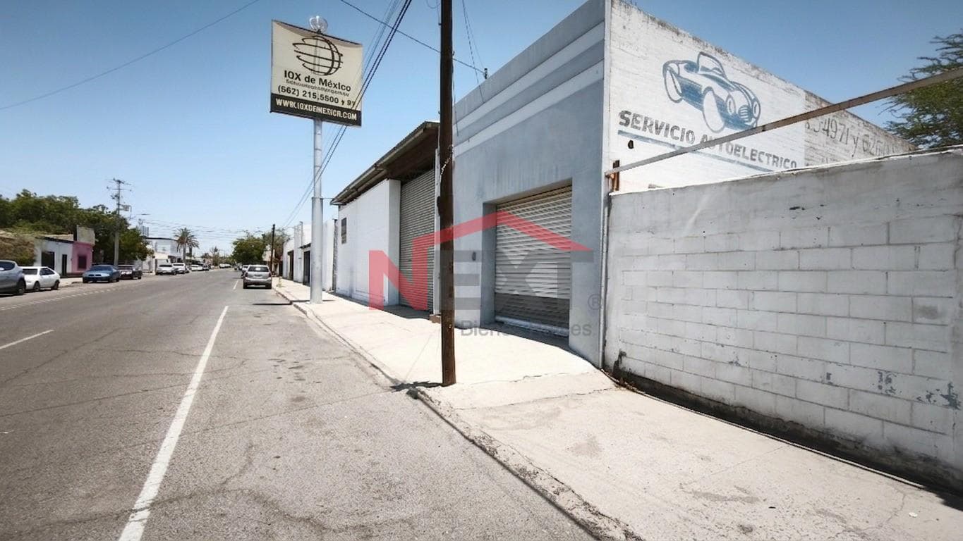 Warehouse with Offices for Rent in Col. San Benito
