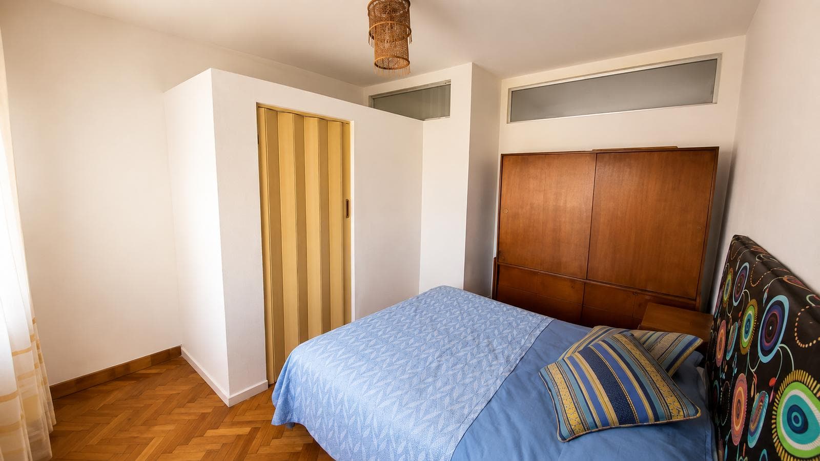 Apartment in Montserrat
