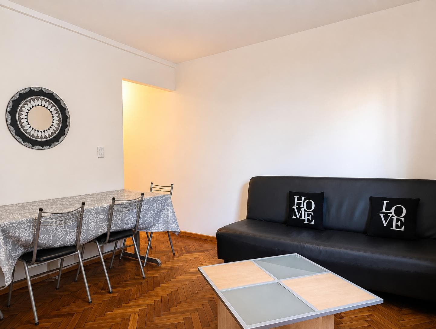 Apartment in Montserrat