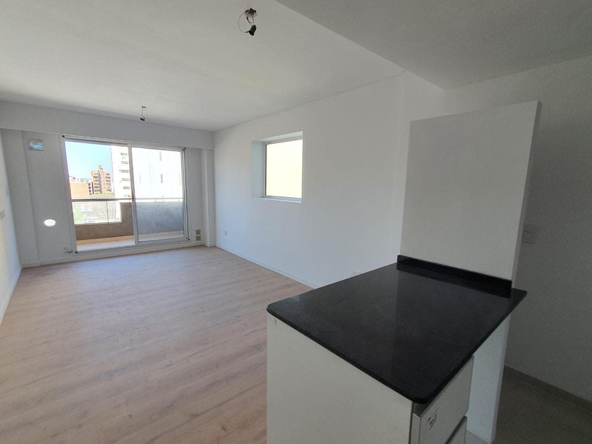 Studio Apartment for Sale: Balcony Category, Amenities. Martin