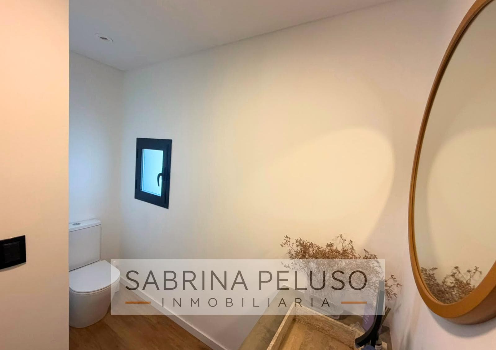 4-BEDROOM HOUSE FOR SALE - PRADOS DEL OESTE GATED COMMUNITY - LA REJA/MORENO