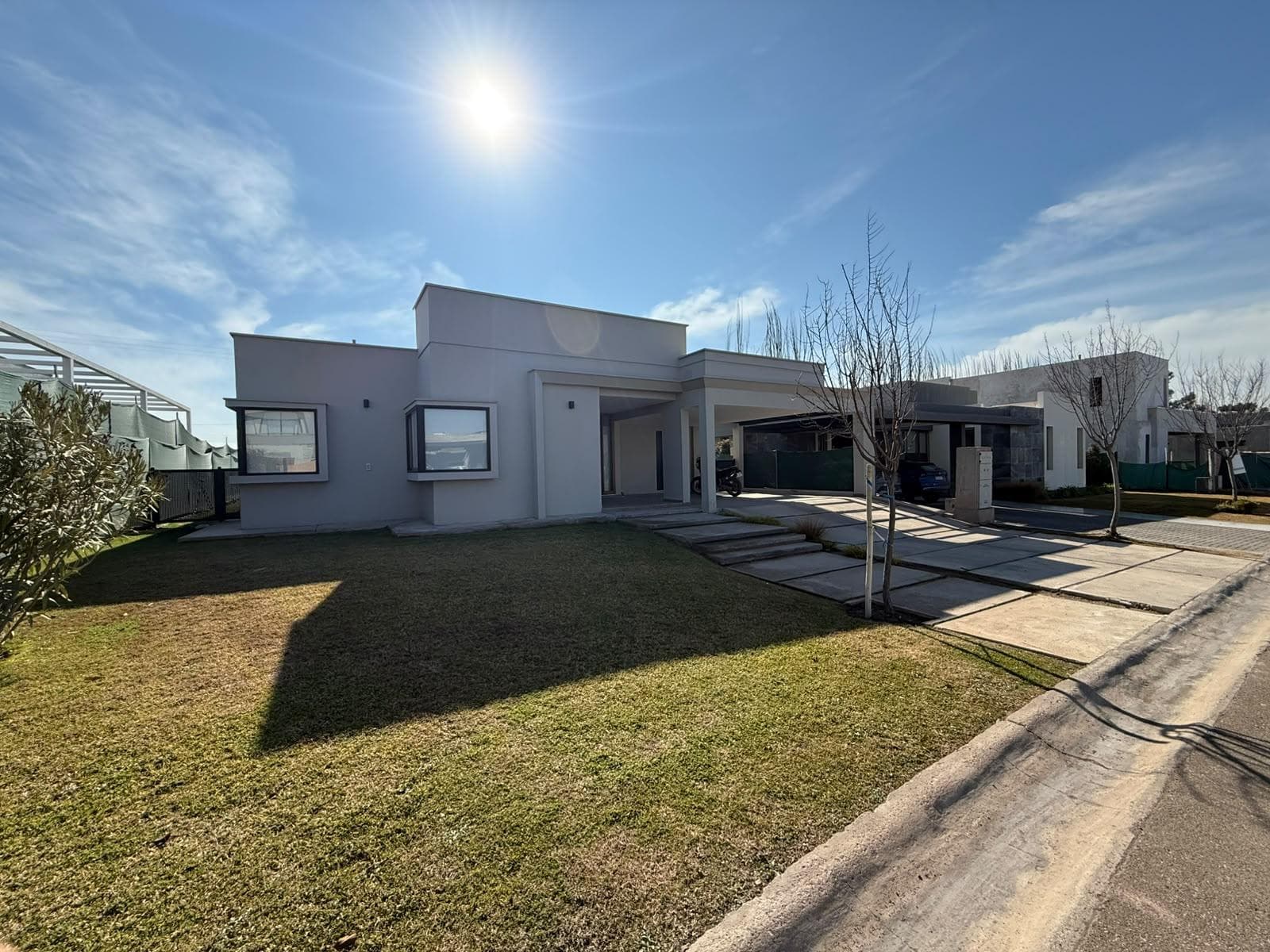 House in Chacras De Coria