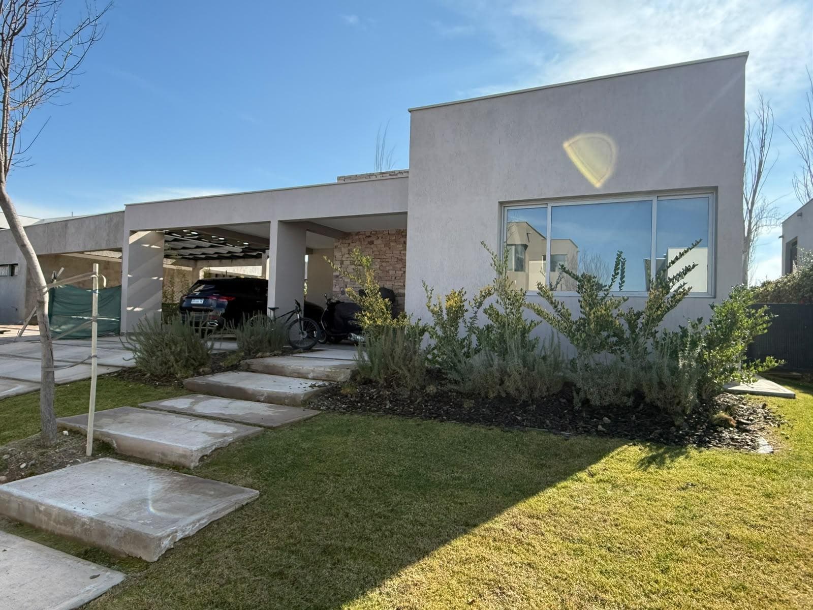 House in Chacras De Coria